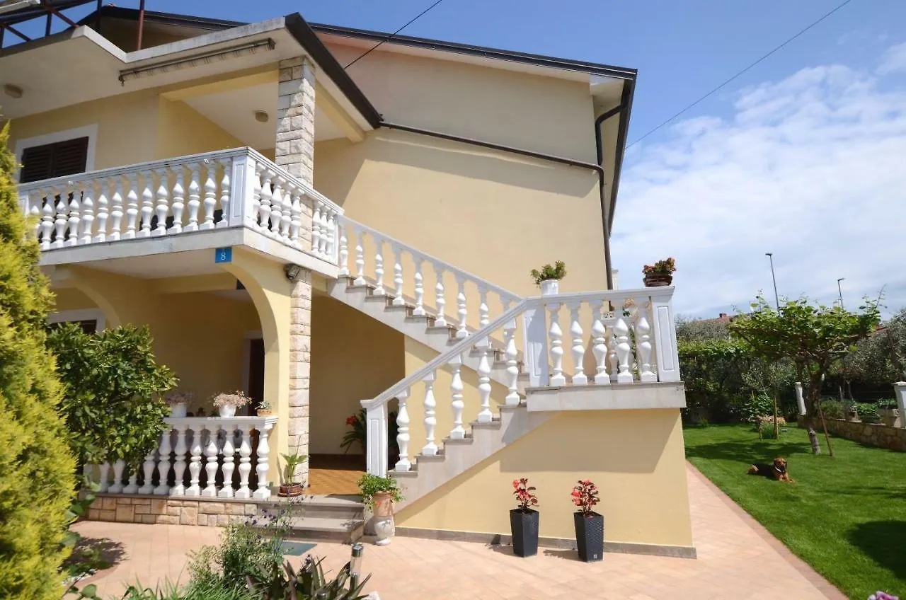 Apartments Ederina Umag