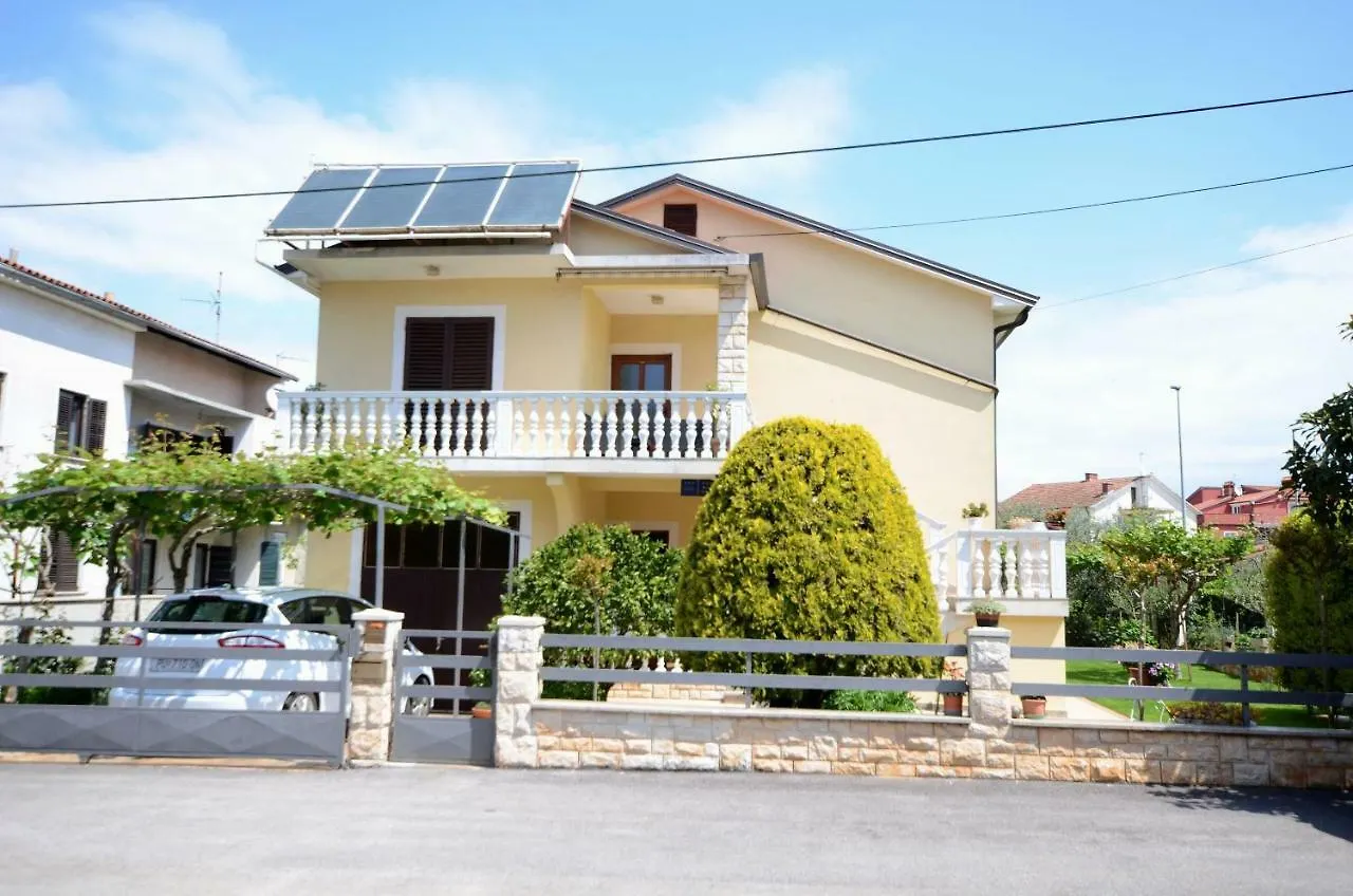 Apartments Ederina Umag